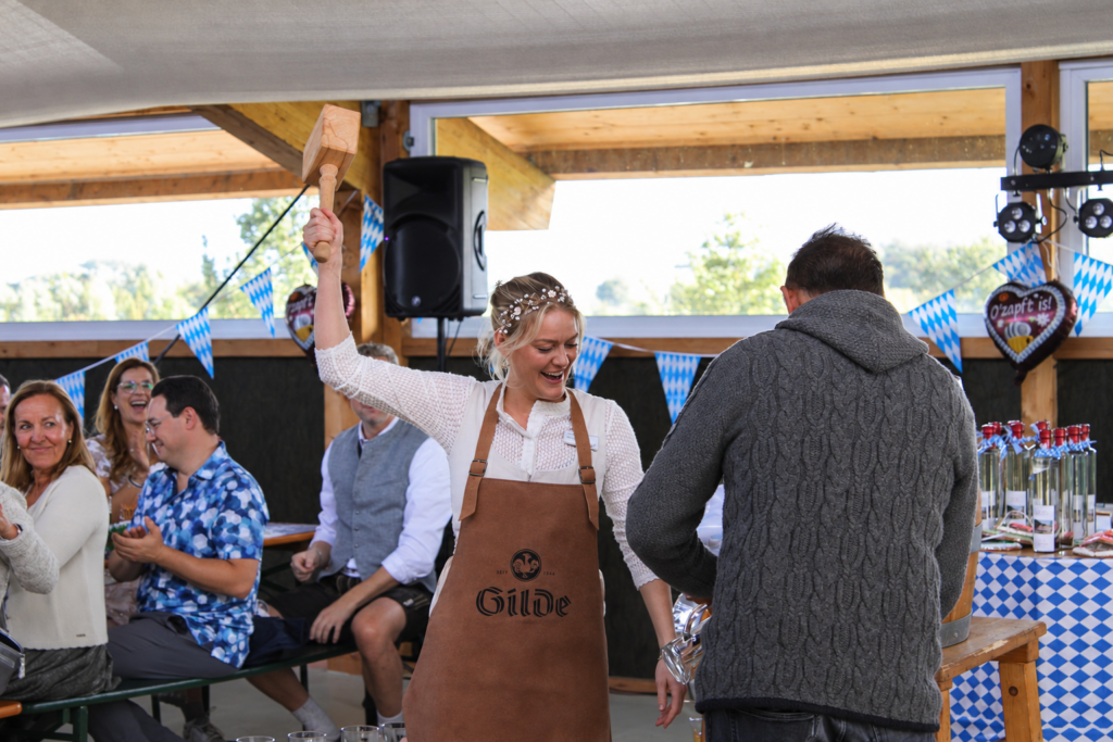 Golf, Gaudi und Gemeinschaft – Oktoberfest bei Golf Gleidingen
